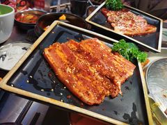 秘制五花-哈哈碳都·牛肋条无限自助烤肉(台江万达店)