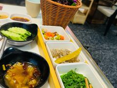 -洪氏嗨捞·猪肚鸡火锅(阳光天地店)