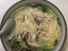 -明呈黄鱼面馆(斜土路店)