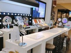 -miomi米欧米美瞳隐形眼镜(新世界大丸百货店)