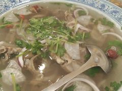 -马尔龙新疆饭店·清真(瑞景店)