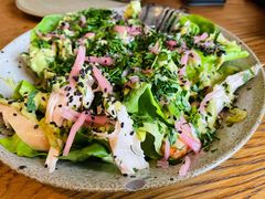 鸡肉生菜芝麻色拉-BOR Eatery(安福路店)