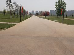 -汉长安城未央宫国家考古遗址公园