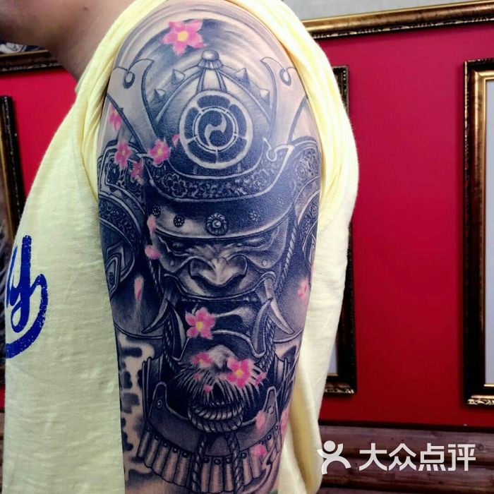 岸tattoo·黑木崖紋身店