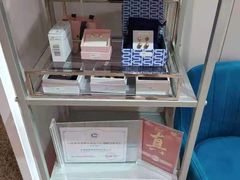 -妃鱼奢侈品回收寄卖(太古汇店)