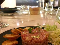 -La Mer Restaurant & Lounge