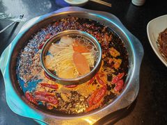 -锅首鲜品火锅(鸳鸯店)