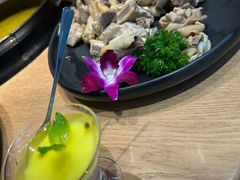 -一朵菌·野生菌探索家火锅(南亚店)