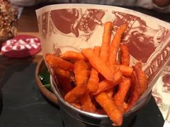 -FAT COW(虹梅路店)