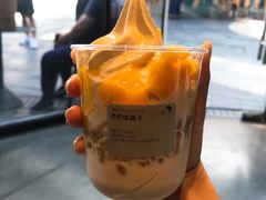 芒芒冰淇凌-喜茶(北京三里屯太古里店)