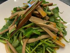 韭香鸡蛋干-侬佳蒸菜馆(听潮店)