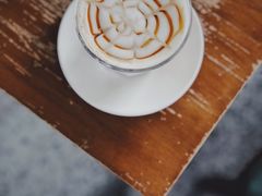 -腾爱熊猫咖啡生活馆(老东门店)