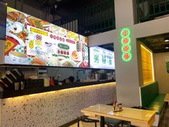 -七爷清汤腩·港式茶餐厅(世博店)