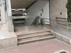 -常熟路(地铁站)