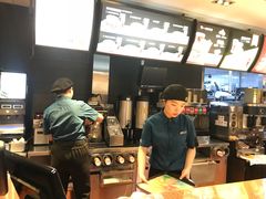 -麦当劳(卫星广场店)