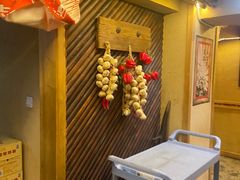 -闯关东东北农家菜(崂山石老人店)