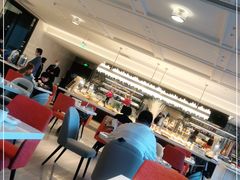 大堂-鲜艳西餐厅(衡山路十二号华邑店)