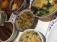 -窄巷子陕菜馆·地道陕西菜(粉巷店)