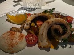 碳烤章鱼腿-LESCEDARS  Bistro香柏树(外滩店)