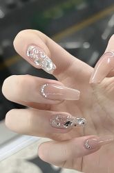 -斯馨·健康美甲美睫