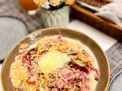 奶油汁培根溏心蛋意面-Future&Kitchen