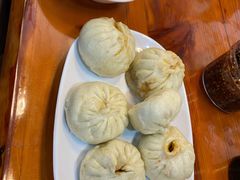 咸蛋黄超人包-老陶包子铺(南大西南村店)