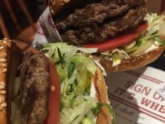 -The Habit Burger Grill 哈比特汉堡(复兴soho店)