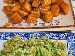 -壹阁胡羊焖饼(特色小吃街店)