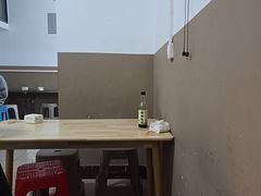-铁锅哥米线