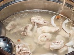 -三个椰子·现砍椰子鸡(金源CBD店)
