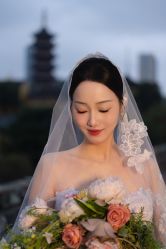 -雪中彩影婚纱摄影·微光艺术中心