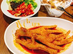 -二孃鸡爪爪(东风路总店)