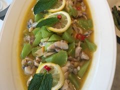 -雀蓝川菜(奥体广场店)