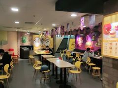 大堂-麦当劳(明湖店)