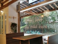 靠窗位-屋裡·Union Bakery(龙江路店)