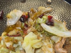 -川流不息·地道川菜·小龙虾(松东路店)