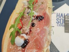 -HALO SOUL COFFEE·咖啡·甜品·简餐(嘉年华海信广场店)