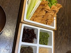 -魁盛居百年鲁菜馆(县西巷店)