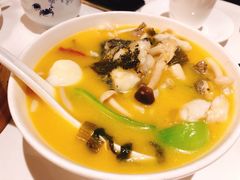 浓汤笋壳鱼-南麓·浙里(外滩店)