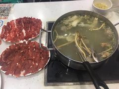 -黑山牛肉汤火锅(花城汇店)