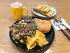 -HELLO 27 意面·沙拉·帕尼尼