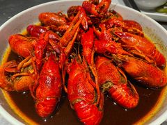 -龙巢盱眙龙虾·牛蛙·烧烤宵夜(八卦岭店)