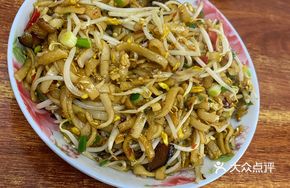 Egg and Preserved Meat Fried Noodles