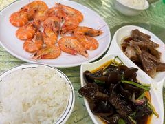 -鹏城人家海鲜酒家·23年老字号(较场尾店)