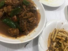 -天乐农家鱼头王(天目湖店)