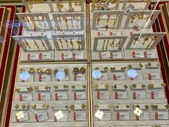 -恒一珠宝·回收黄金钻石奢侈品(灵岩南路店)