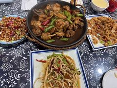 -八两八金·莱芜特色炒鸡(市南漳浦路店)