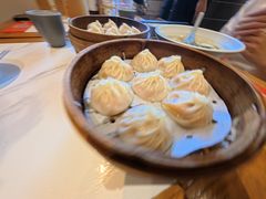 -馋三尺蟹粉小笼(人民广场店)