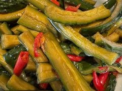 酸辣拍黄瓜-欧记大排档·景德菜(上海首店)