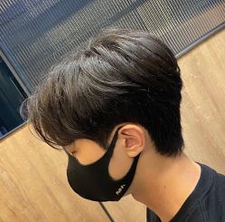 -变画·发型STUDIO